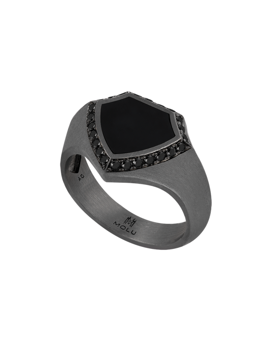 Molu Legend Siyah Pırlantalı Oniksli Gümüş Yüzük