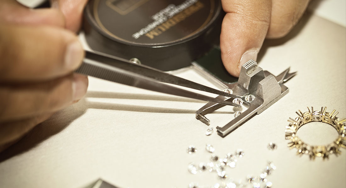 Molu Değerli Taş Uzmanlığı